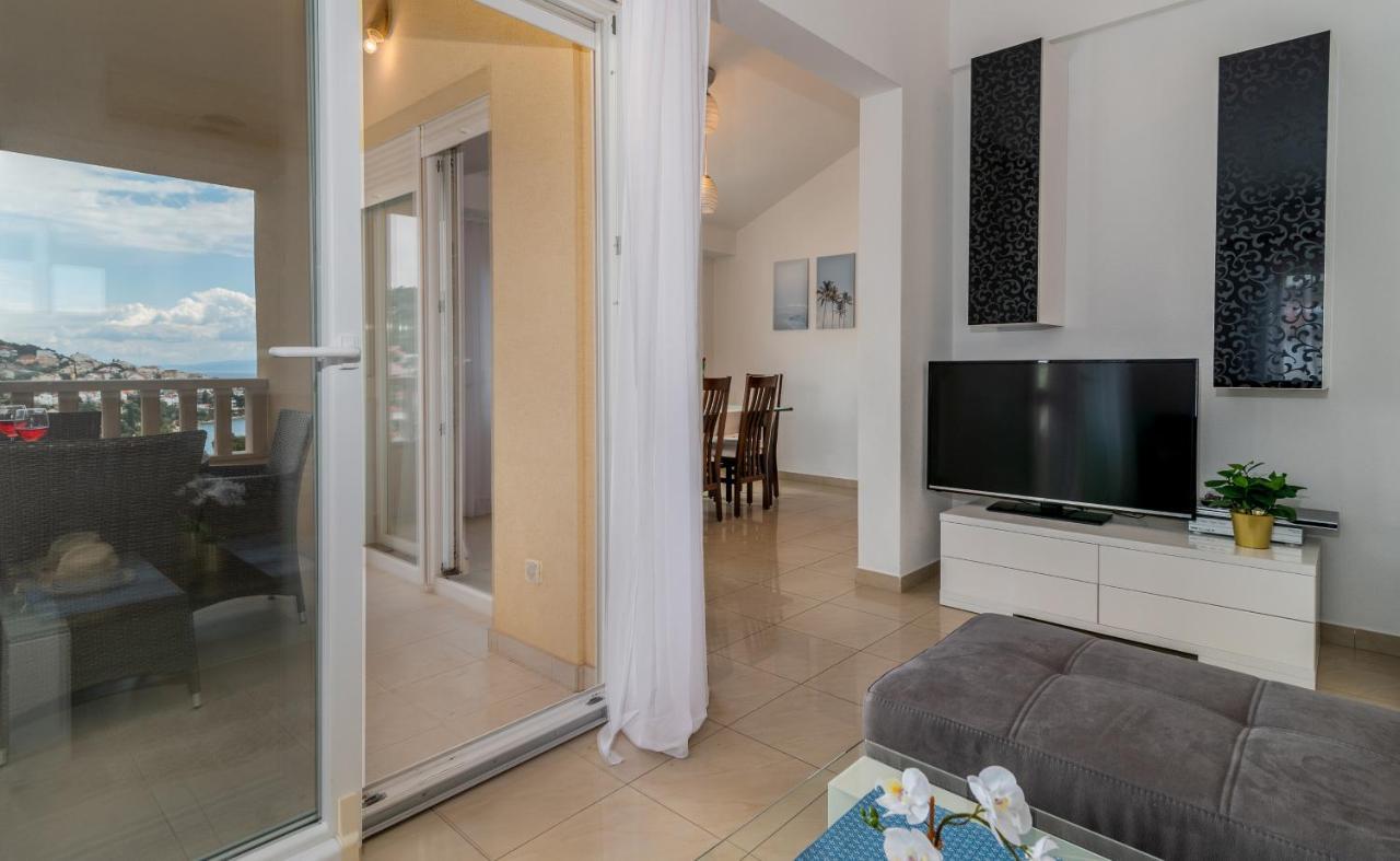 Apartment Angela Trogir Exteriér fotografie